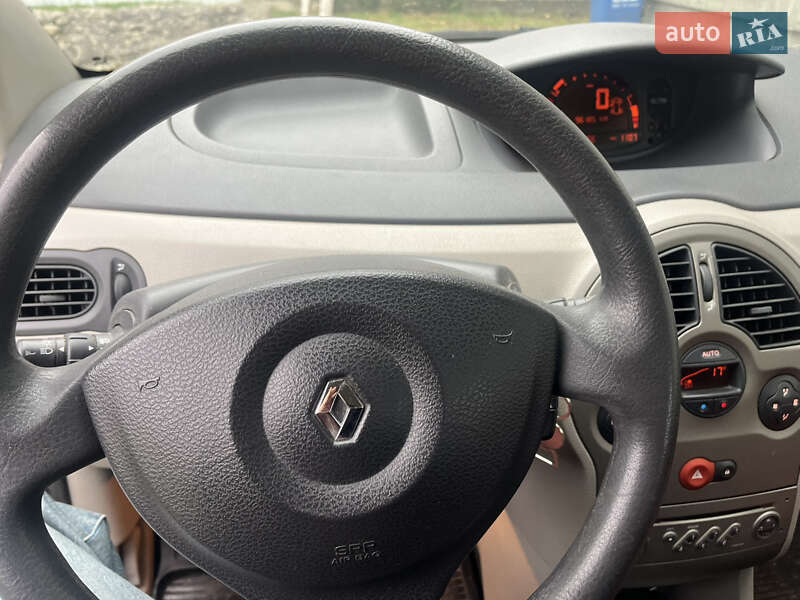 Хетчбек Renault Modus 2005 в Коломиї фото 5 Хетчбек Renault Modus 2005 в Коломиї
