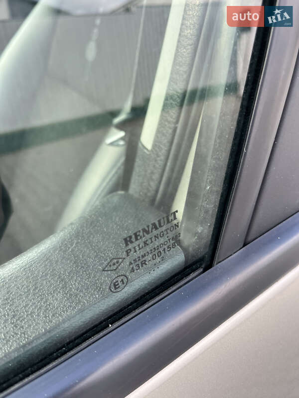 Хэтчбек Renault Modus 2012 в Черновцах фото 35 Хэтчбек Renault Modus 2012 в Черновцах
