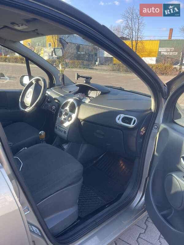 Хетчбек Renault Modus 2009 в Житомирі