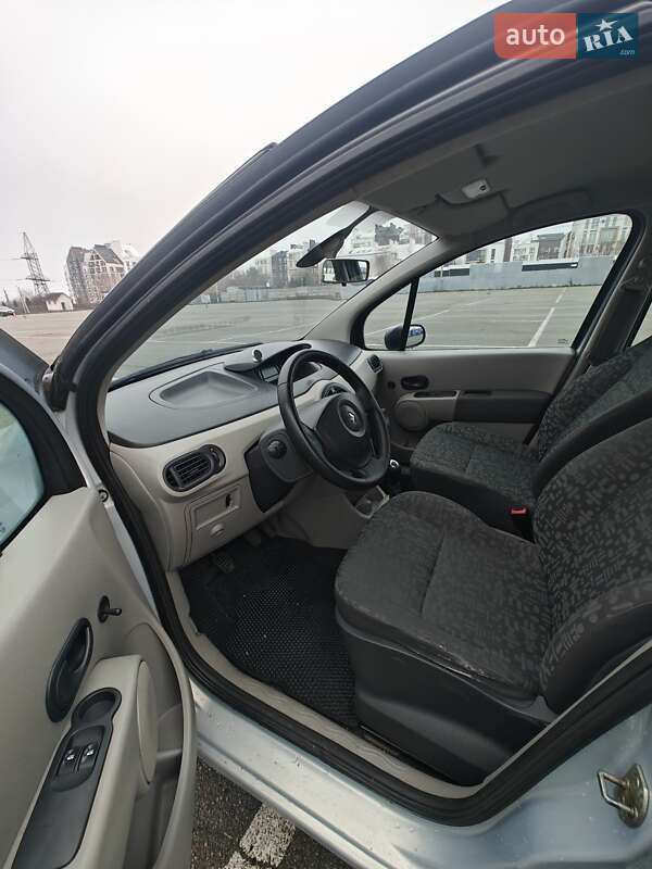 Хэтчбек Renault Modus 2005 в Киеве