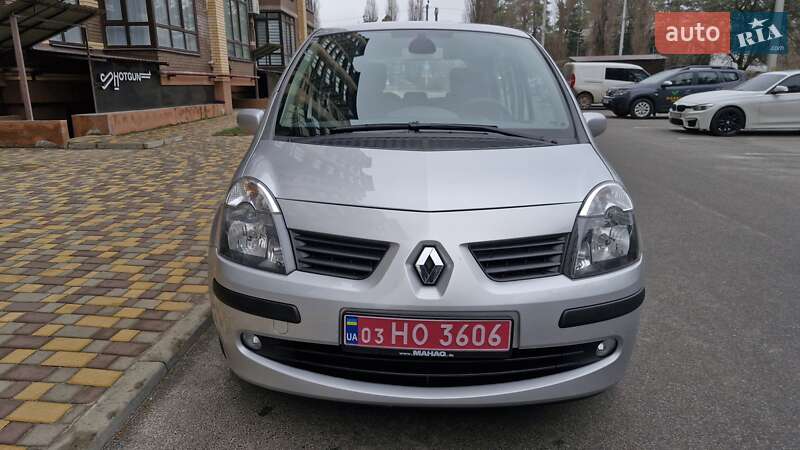Мінівен Renault Modus 2007 в Чернігові