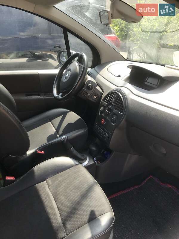 Хэтчбек Renault Modus 2011 в Красилове фото 4 Хэтчбек Renault Modus 2011 в Красилове