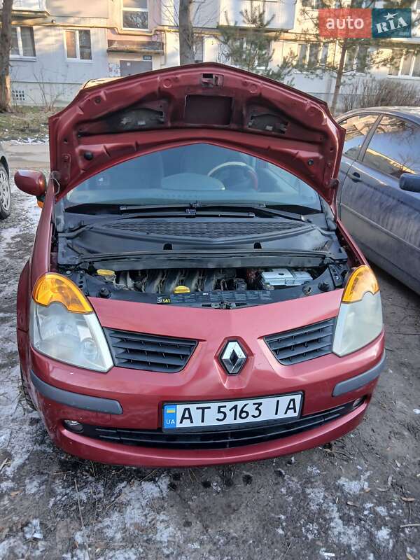 Хэтчбек Renault Modus 2006 в Калуше