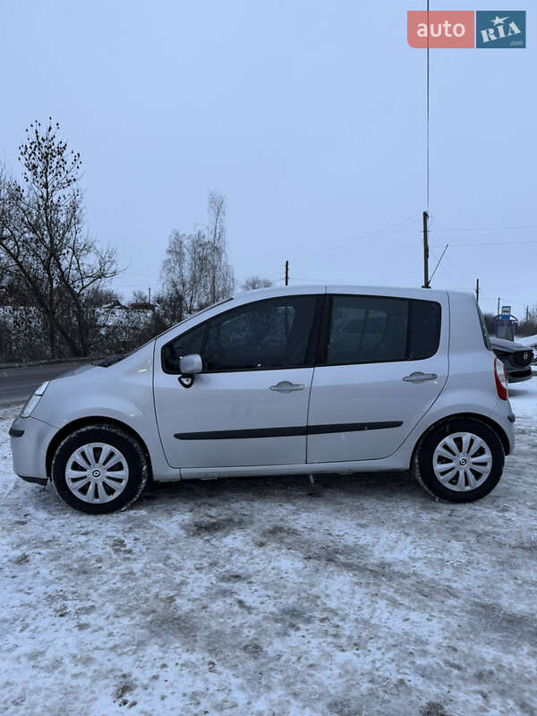 Хэтчбек Renault Modus 2006 в Фастове