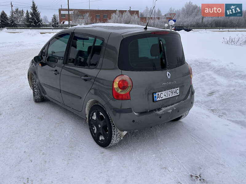 Хэтчбек Renault Modus 2005 в Любомле