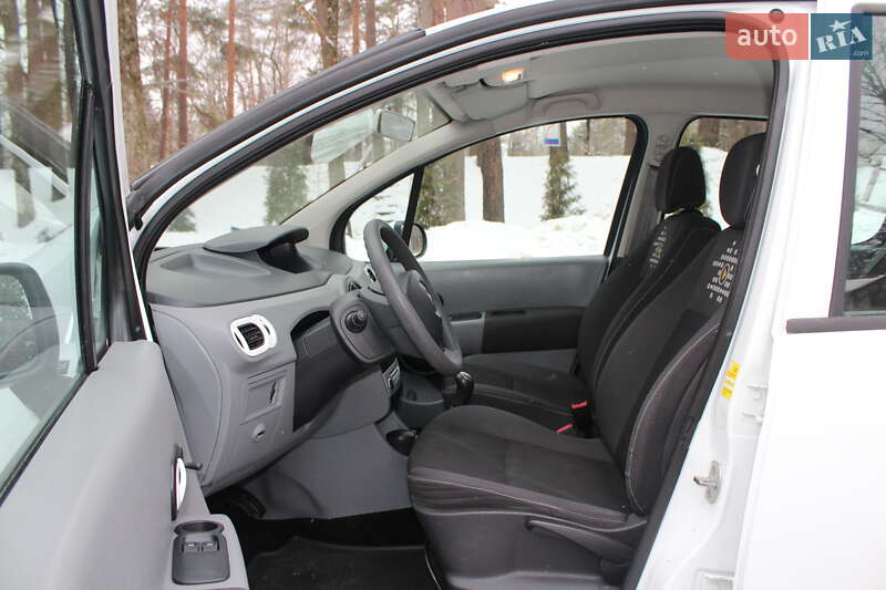 Хетчбек Renault Modus 2012 в Трускавці фото 46 Хетчбек Renault Modus 2012 в Трускавці