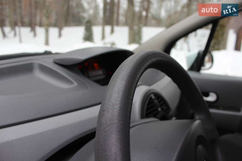 Хетчбек Renault Modus 2012 в Трускавці фото 54 Хетчбек Renault Modus 2012 в Трускавці