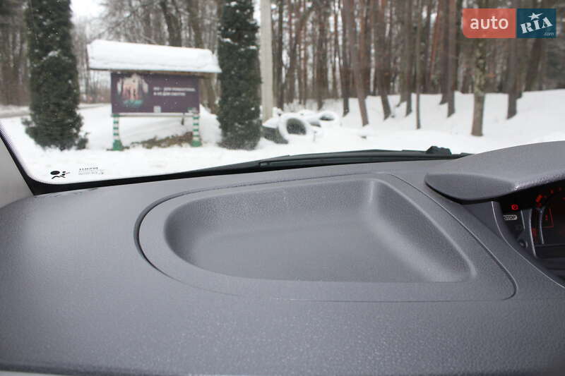 Хетчбек Renault Modus 2012 в Трускавці фото 69 Хетчбек Renault Modus 2012 в Трускавці