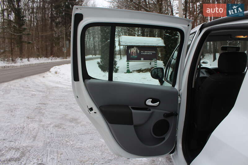 Хетчбек Renault Modus 2012 в Трускавці фото 74 Хетчбек Renault Modus 2012 в Трускавці