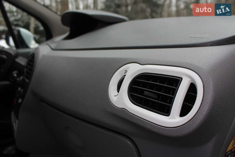 Хетчбек Renault Modus 2012 в Трускавці фото 84 Хетчбек Renault Modus 2012 в Трускавці