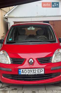 Хэтчбек Renault Modus 2007 в Мукачево