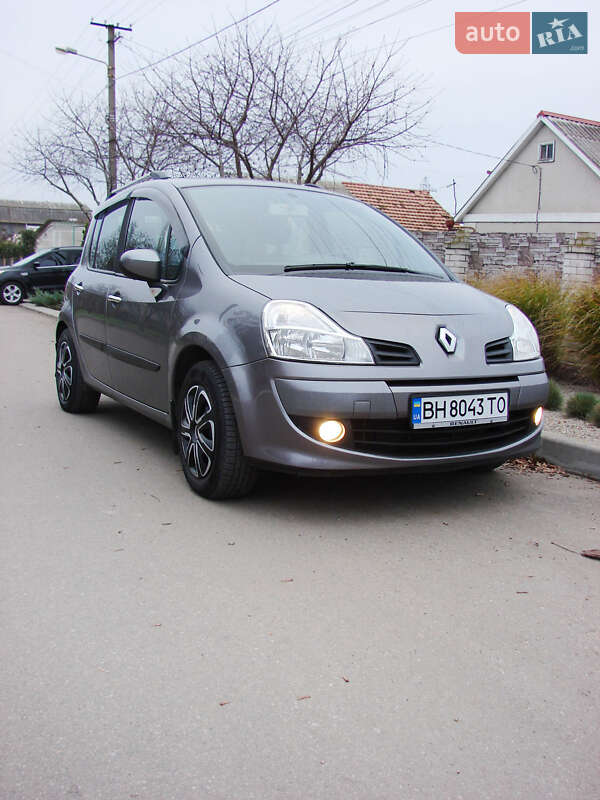 Хэтчбек Renault Modus 2009 в Одессе