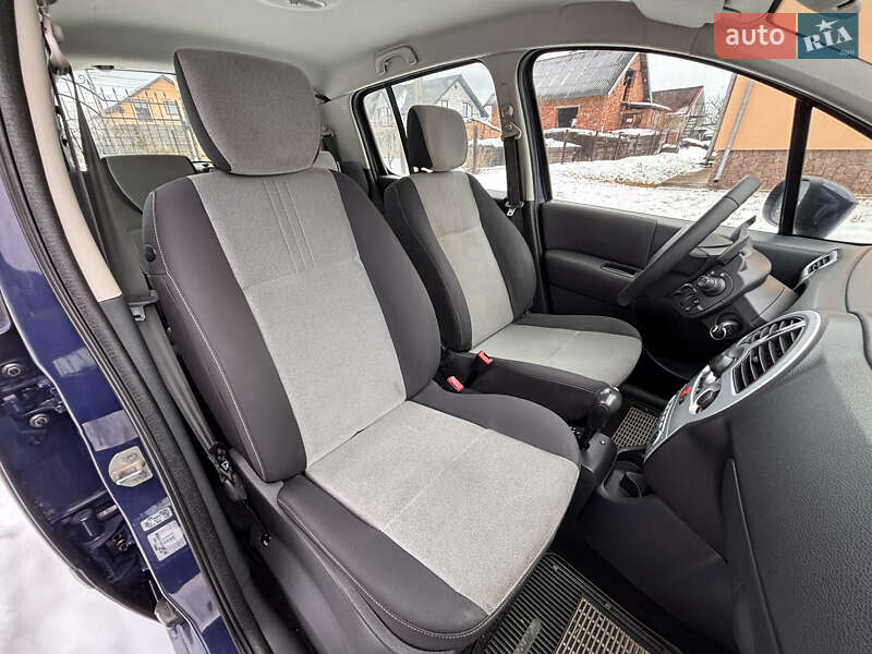 Хэтчбек Renault Modus 2009 в Надворной