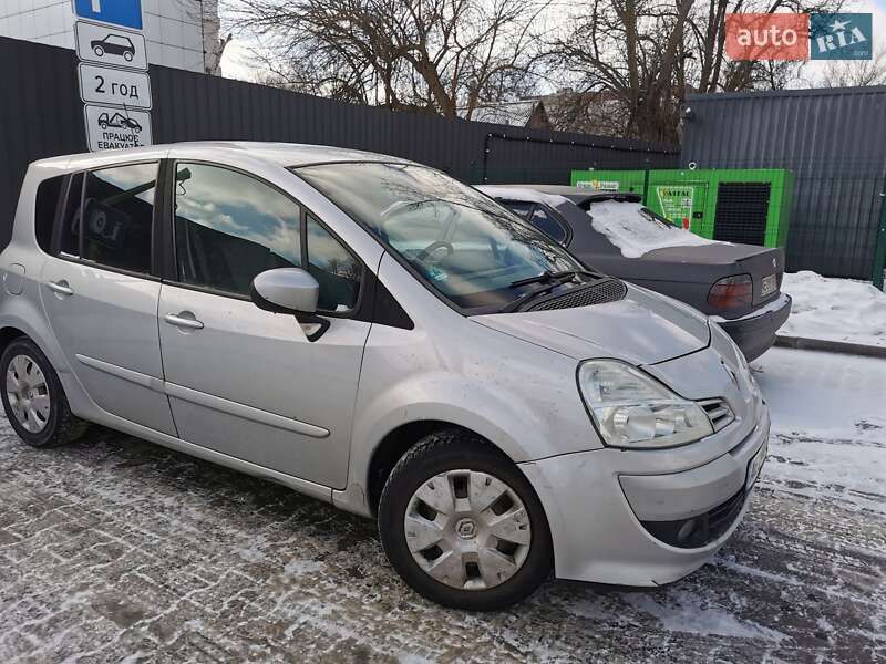 Хетчбек Renault Modus 2008 в Дніпрі фото 2 Хетчбек Renault Modus 2008 в Дніпрі