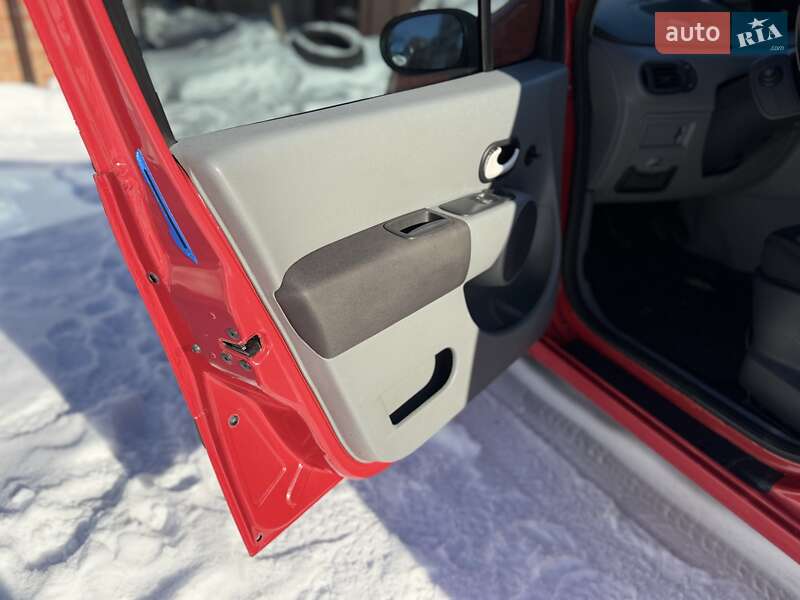 Хетчбек Renault Modus 2007 в Бердичеві