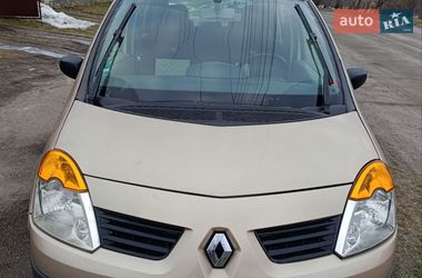 Хэтчбек Renault Modus 2005 в Тараще
