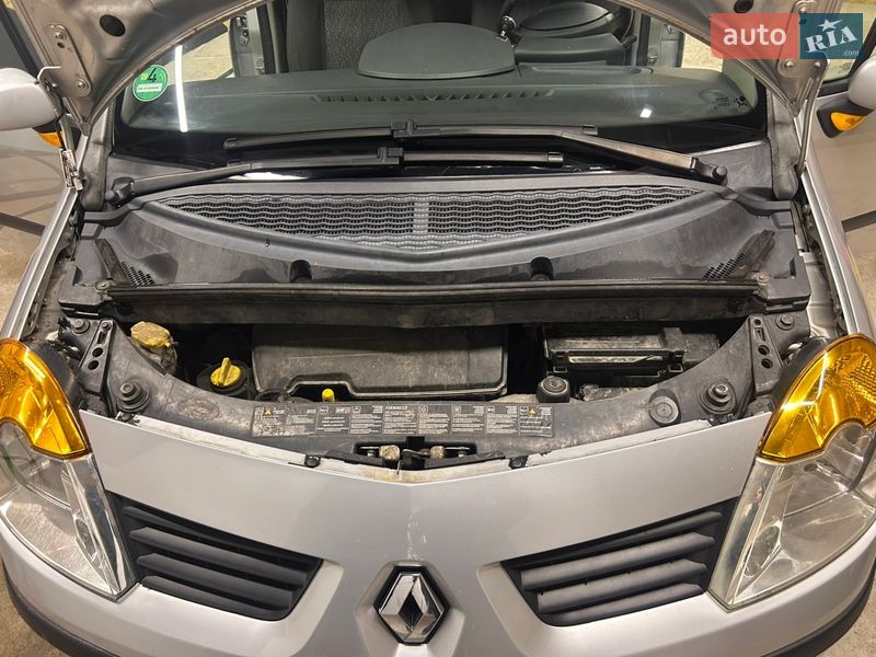 Хэтчбек Renault Modus 2006 в Луцке