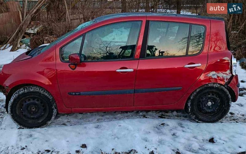 Хэтчбек Renault Modus 2005 в Сторожинце