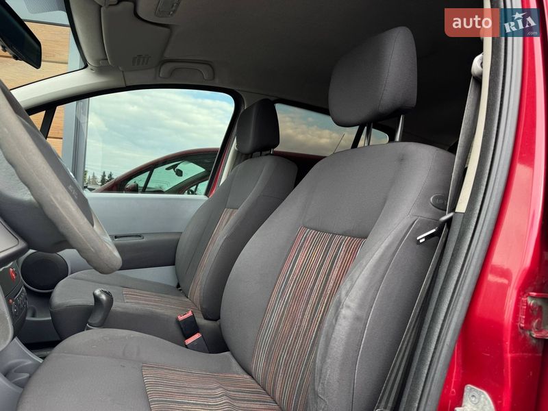 Хэтчбек Renault Modus 2009 в Ровно