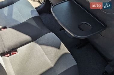 Хетчбек Renault Modus 2008 в Ірпені