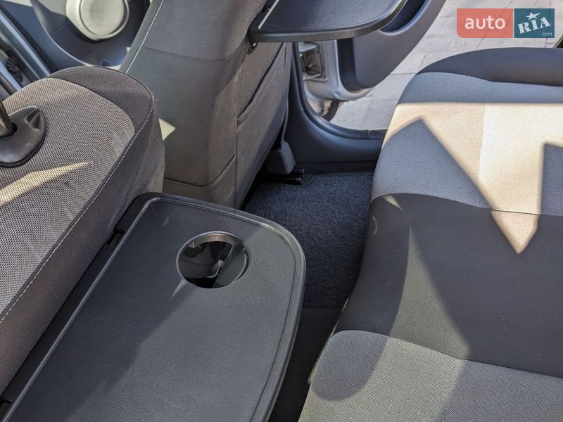 Хетчбек Renault Modus 2008 в Ірпені