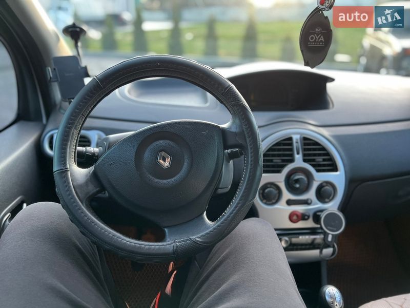Хэтчбек Renault Modus 2006 в Малине