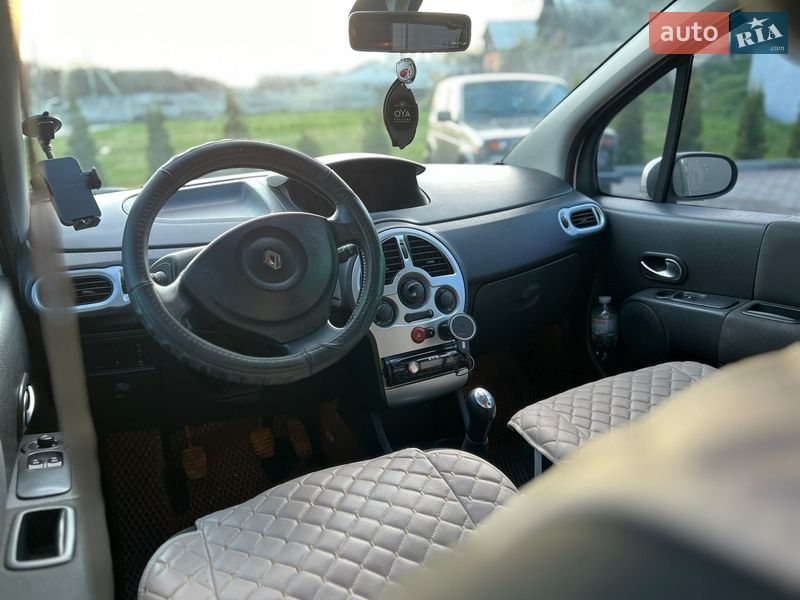 Хэтчбек Renault Modus 2006 в Малине