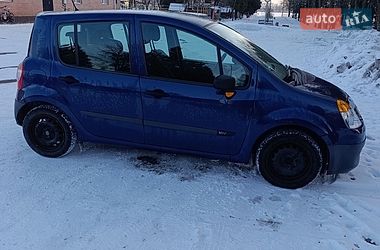 Хетчбек Renault Modus 2004 в Млиніві