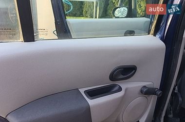 Хетчбек Renault Modus 2004 в Млиніві