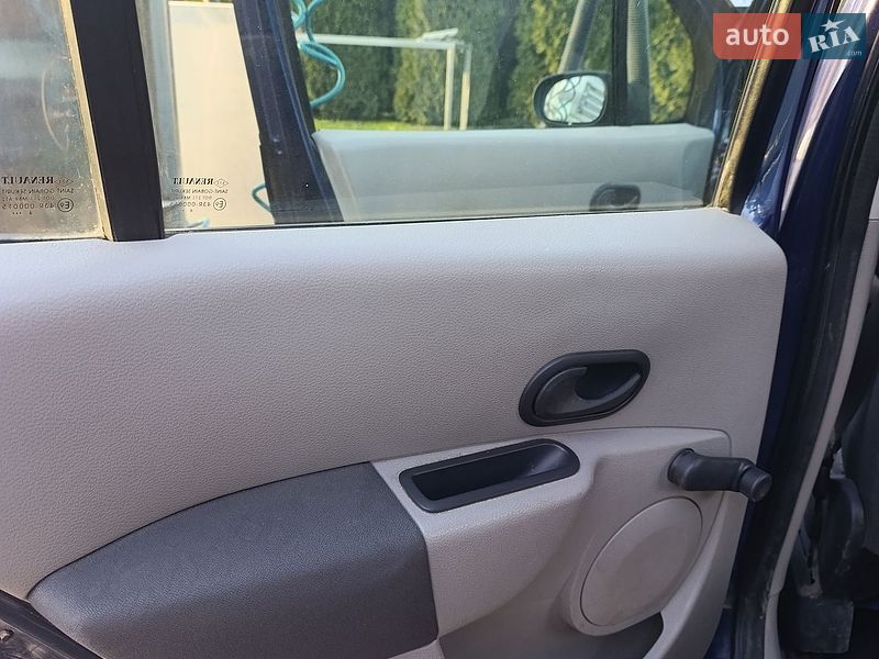 Хетчбек Renault Modus 2004 в Млиніві