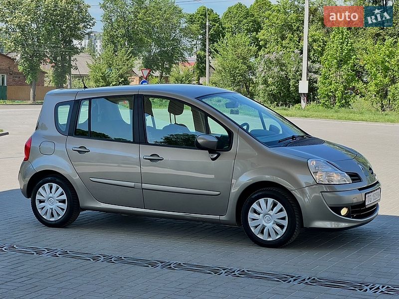Хэтчбек Renault Modus 2012 в Житомире
