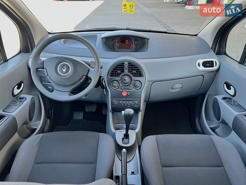 Хэтчбек Renault Modus 2012 в Житомире