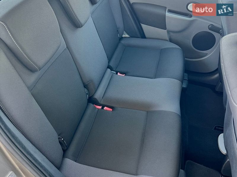 Хэтчбек Renault Modus 2012 в Житомире