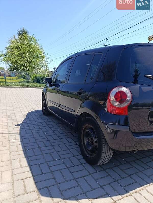 Хетчбек Renault Modus 2007 в Полонному