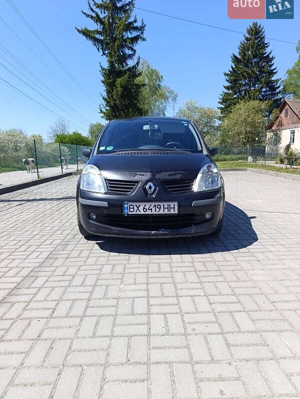 Хетчбек Renault Modus 2007 в Полонному