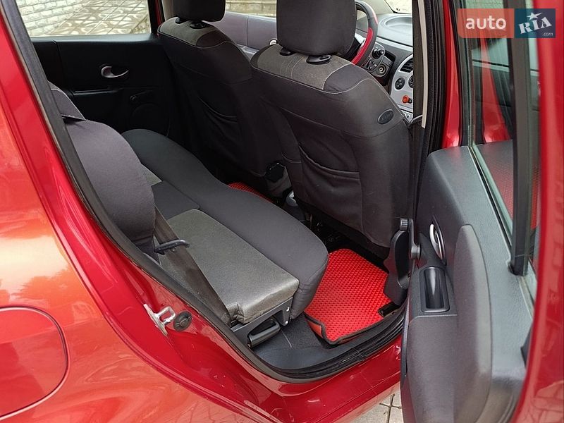 Хэтчбек Renault Modus 2007 в Хмельнике