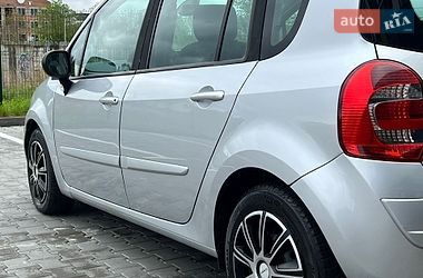 Хэтчбек Renault Modus 2009 в Луцке