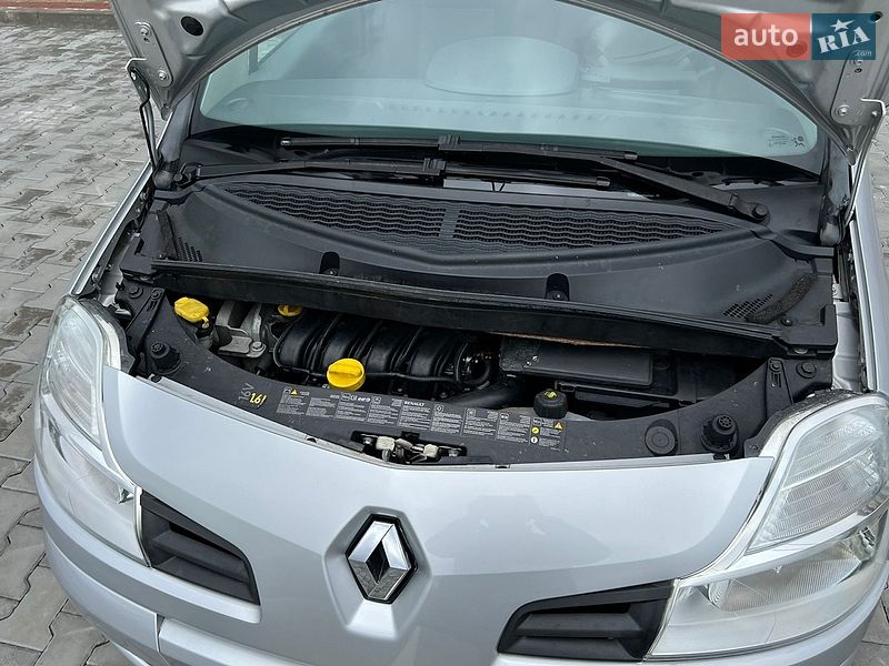 Хэтчбек Renault Modus 2009 в Луцке