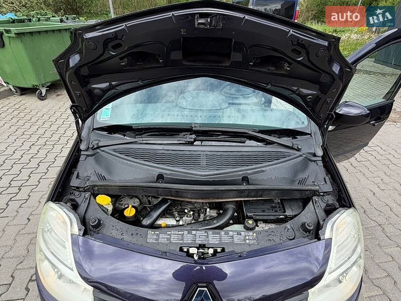 Хэтчбек Renault Modus 2008 в Ивано-Франковске