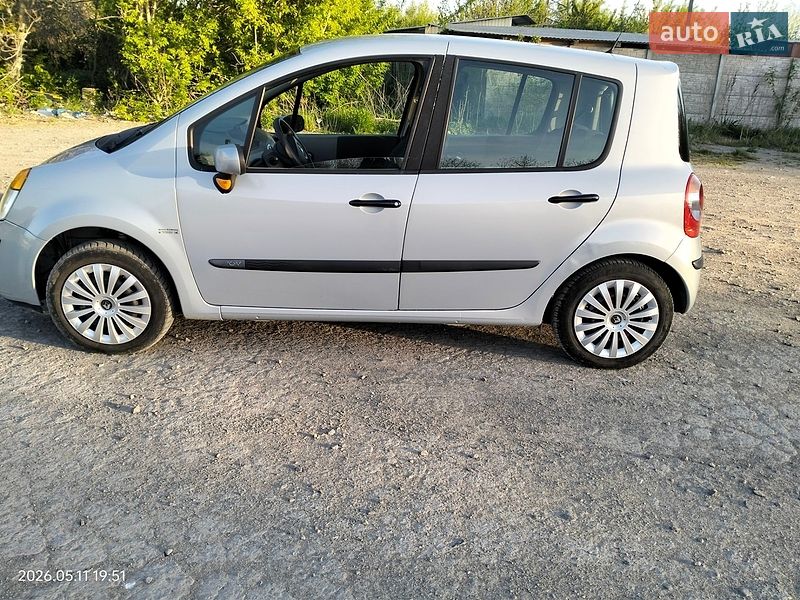 Хэтчбек Renault Modus 2005 в Ровно