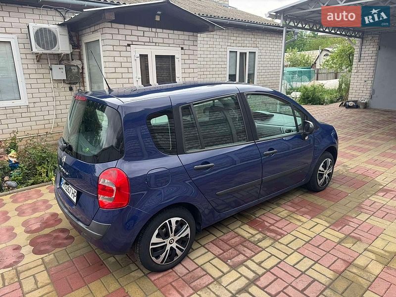 Хэтчбек Renault Modus 2008 в Киеве