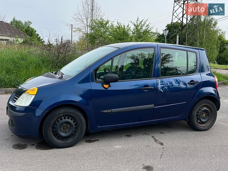 Хетчбек Renault Modus 2004 в Києві