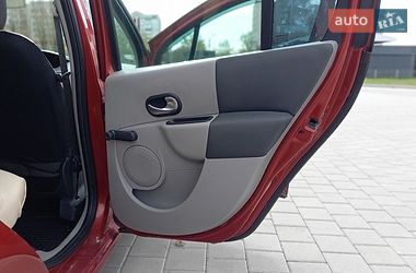 Хэтчбек Renault Modus 2006 в Черкассах