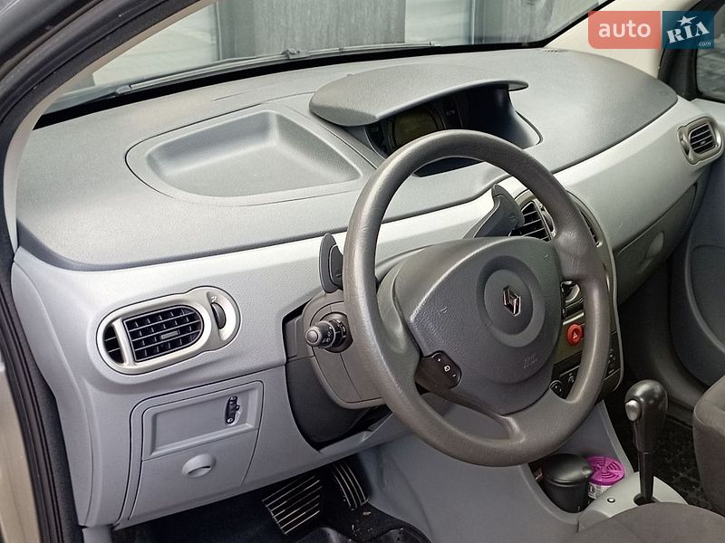Хетчбек Renault Modus 2008 в Чернівцях