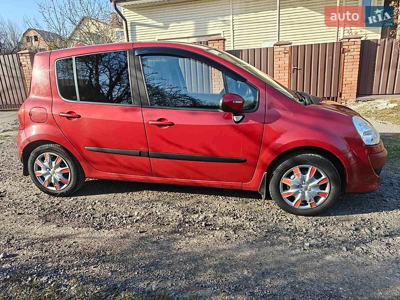Хетчбек Renault Modus 2009 в Полтаві фото 4 Хетчбек Renault Modus 2009 в Полтаві