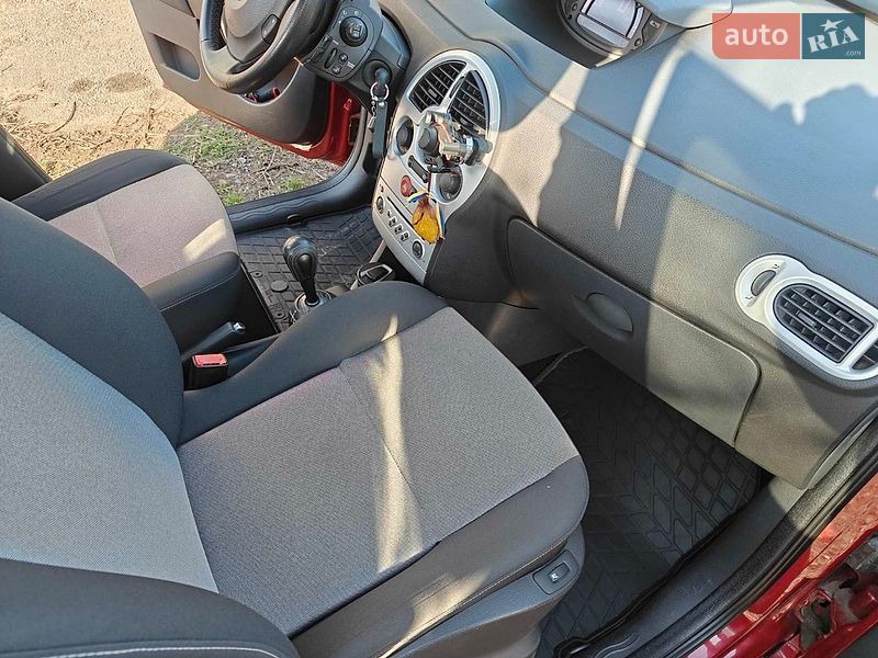 Хетчбек Renault Modus 2009 в Полтаві фото 17 Хетчбек Renault Modus 2009 в Полтаві