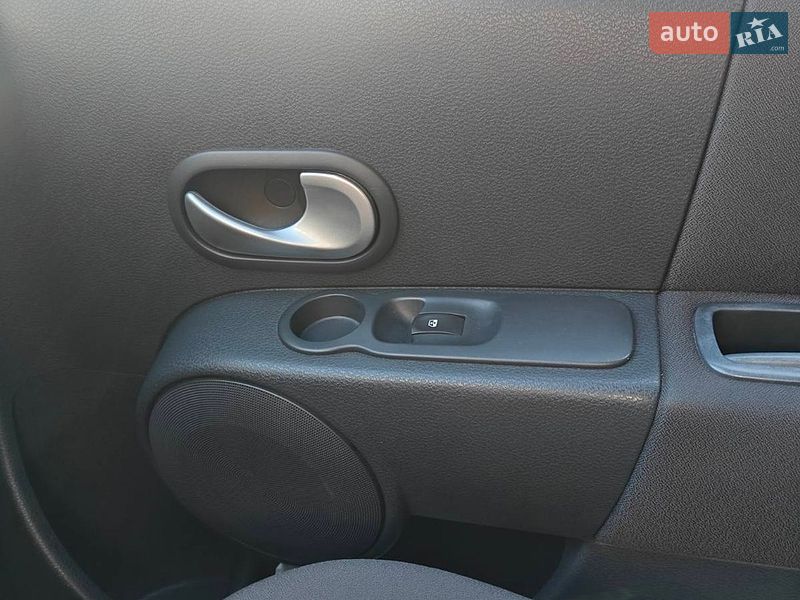 Хетчбек Renault Modus 2009 в Полтаві фото 27 Хетчбек Renault Modus 2009 в Полтаві