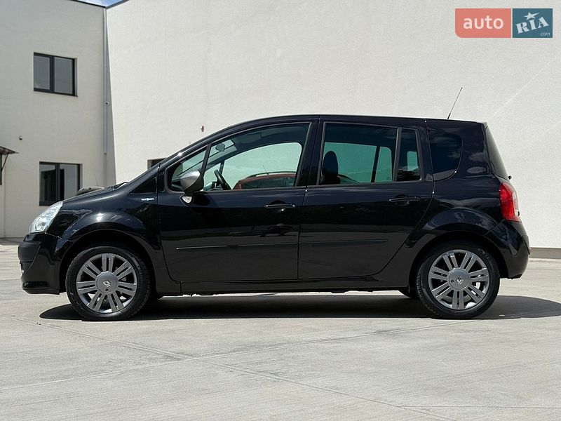 Хэтчбек Renault Modus 2011 в Луцке