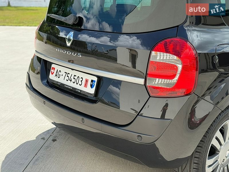 Хэтчбек Renault Modus 2011 в Луцке