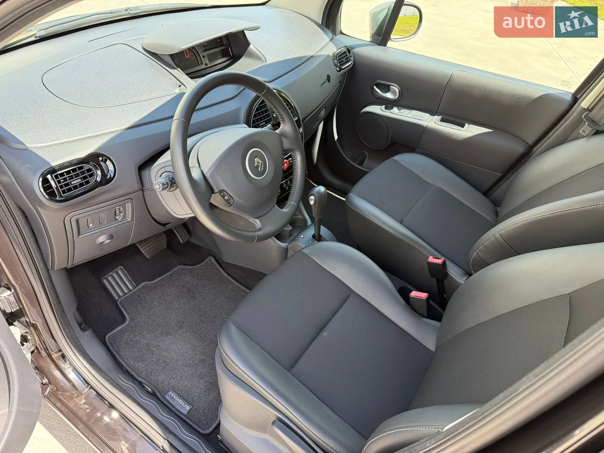 2011 Renault Modus - мініатюра 15